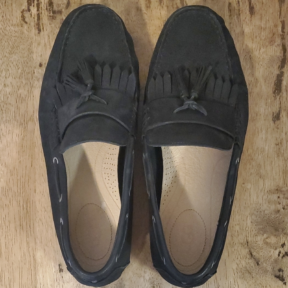 UGG Black Leather Loafers Mens Size 10.5 Slipper Shoes Fringe Tassels SN 1010139